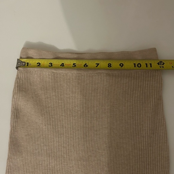 Olive+Oak midi / pencil / bodycon skirt with slit in front - size small xsmall - Picture 4 of 5